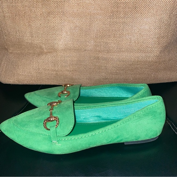 Bamboo Womens Pointed Flats - Picture 2 of 4